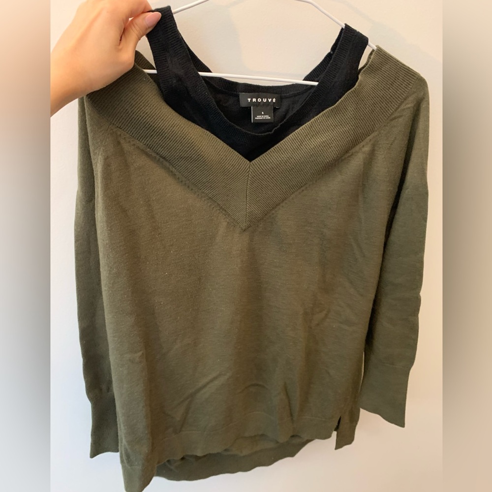 Trouve Off-Shoulder Olive Green Long Sleeve Top